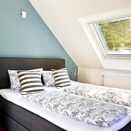 Ferienwohnung Weingut Villa Huesgen Am Moenchhof Verbandsgemeinde Verbandsgemeinde Traben-Trarbach Buitenkant foto