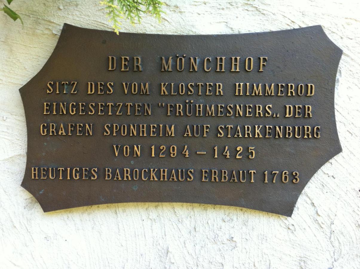 Ferienwohnung Weingut Villa Huesgen Am Moenchhof Verbandsgemeinde Verbandsgemeinde Traben-Trarbach Buitenkant foto